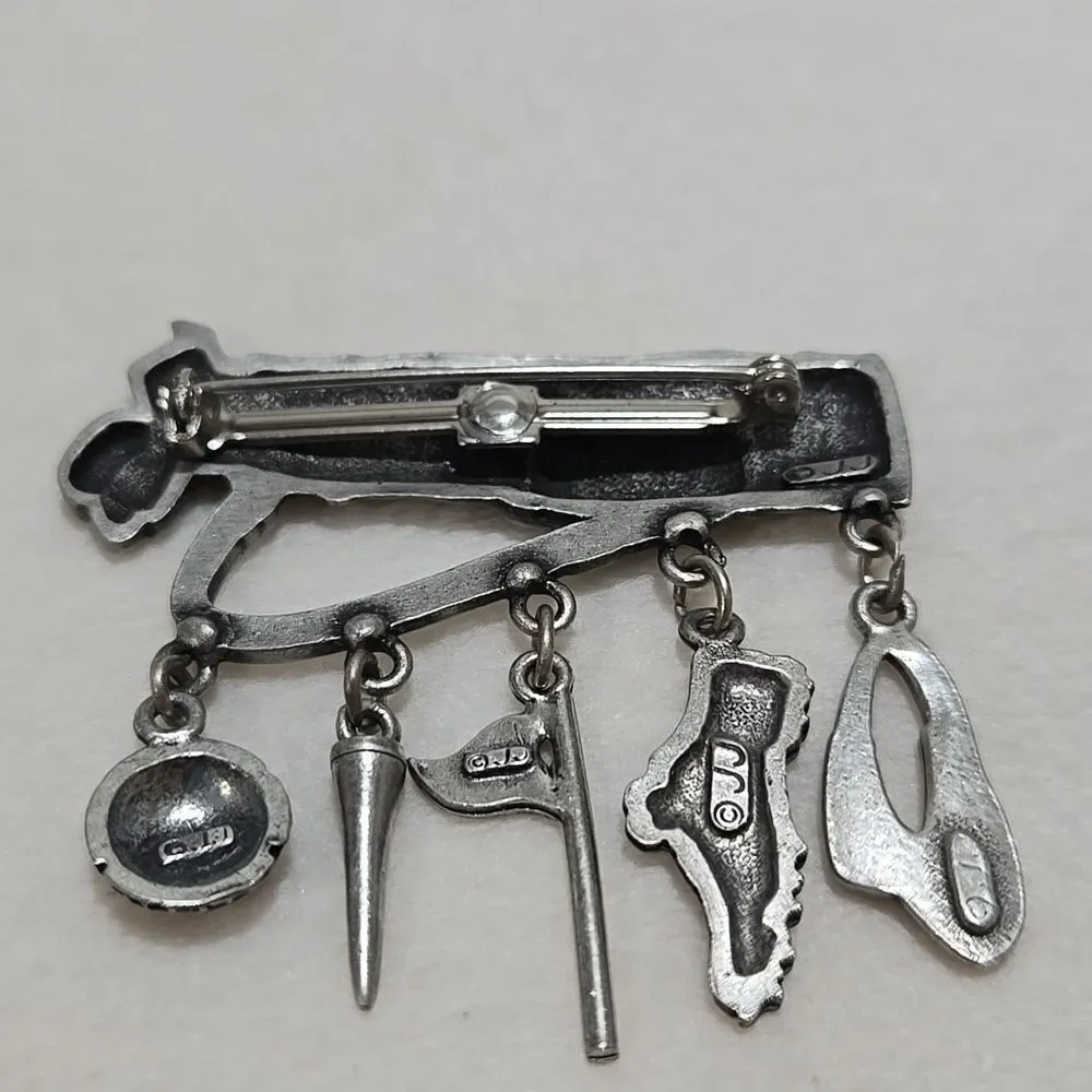 Vintage Golf Bag Brooch